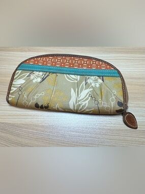 Fossil key-per Continental wallet Floral print coated canvas